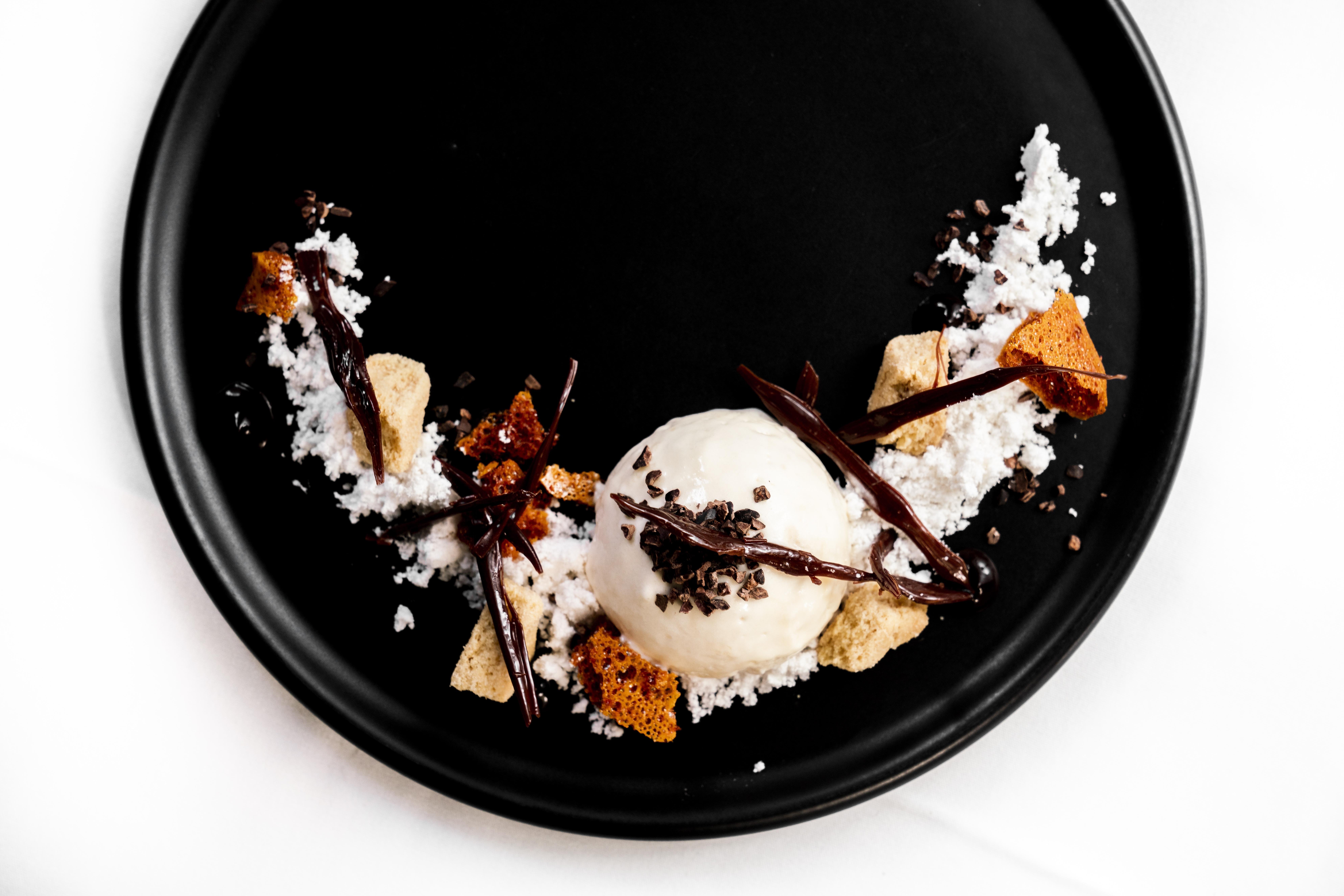 The Point Brisbane Hotel Zewnętrze zdjęcie A dessert